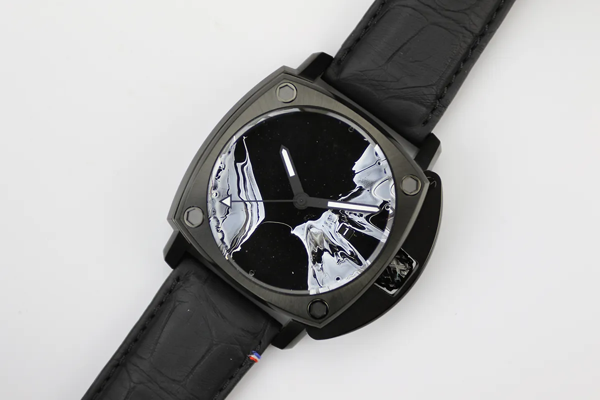 HD11 Paul Kenton-Time captured in the City-17